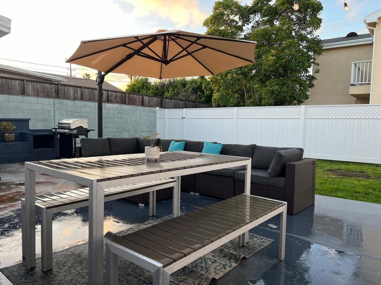 Dazzling Westside 4 Bedroom Home-minutes To The Beach * Los Angeles